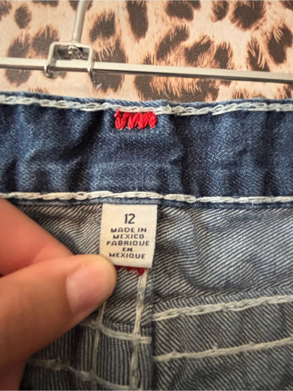 true religion Dark Blue Straight Leg Jeans with Contrast Pocket Stitching - Picture 5 of 5